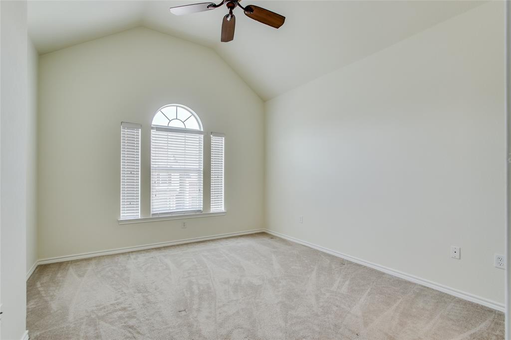 1041 Colonial Drive Property Photo 17