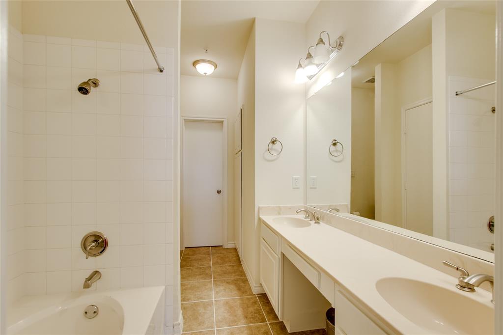 1041 Colonial Drive Property Photo 19