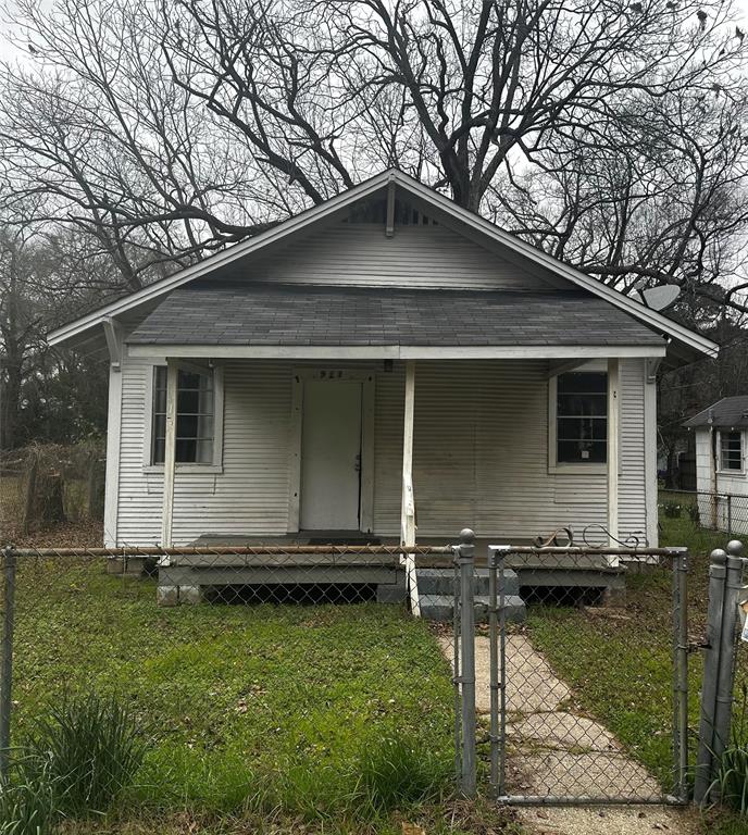 913 Bethany Street