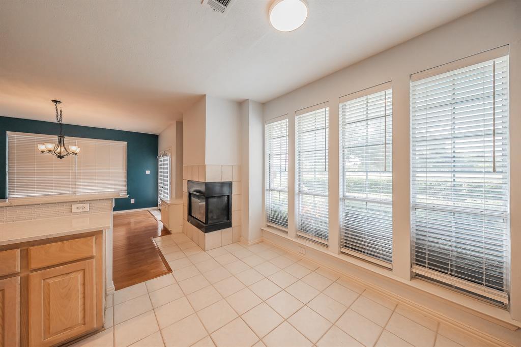 10503 Waters Drive Property Photo 13