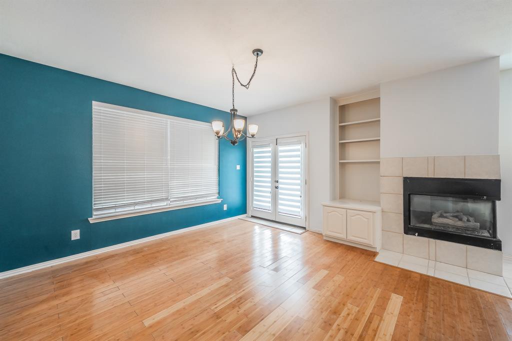 10503 Waters Drive Property Photo 17