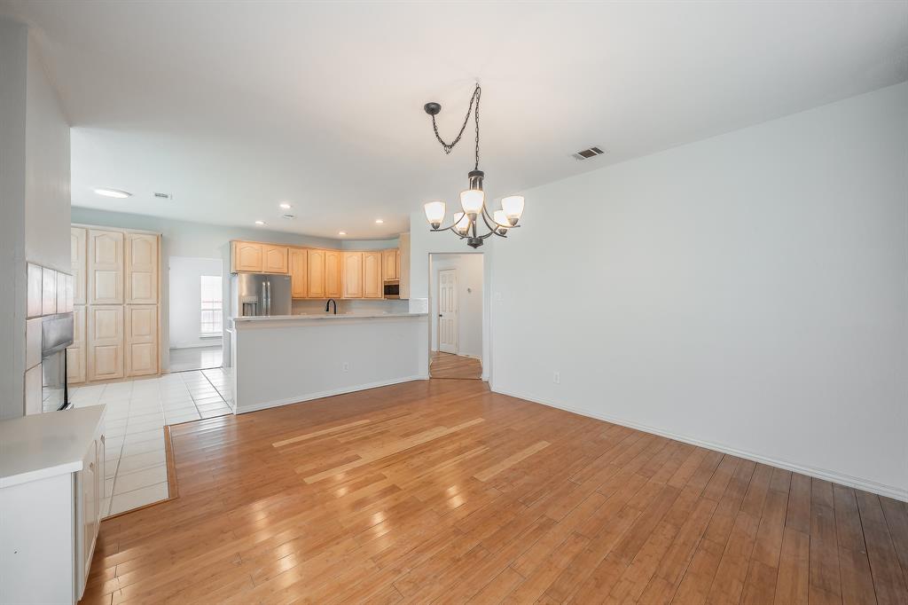 10503 Waters Drive Property Photo 23