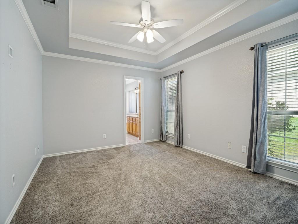 952 Chad Way Property Photo 13