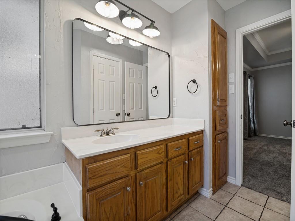 952 Chad Way Property Photo 15