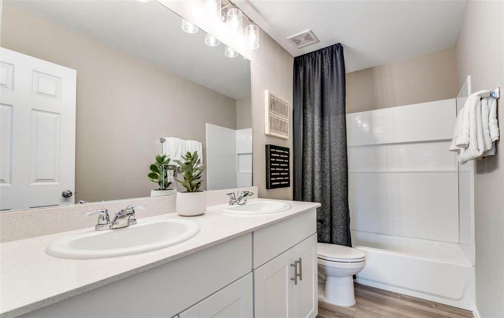 2459 Arbutus Drive Property Photo 15