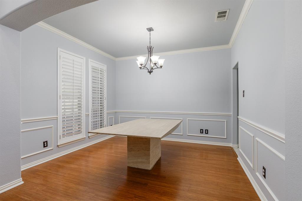 1913 Abilene Way Property Photo 5