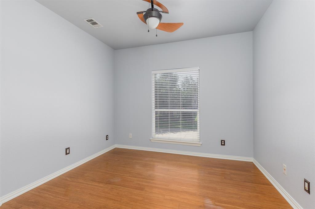 1913 Abilene Way Property Photo 7