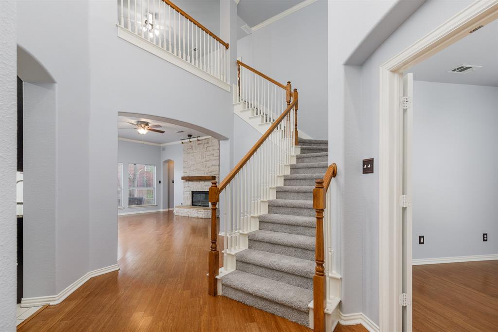 1913 Abilene Way Property Photo 8