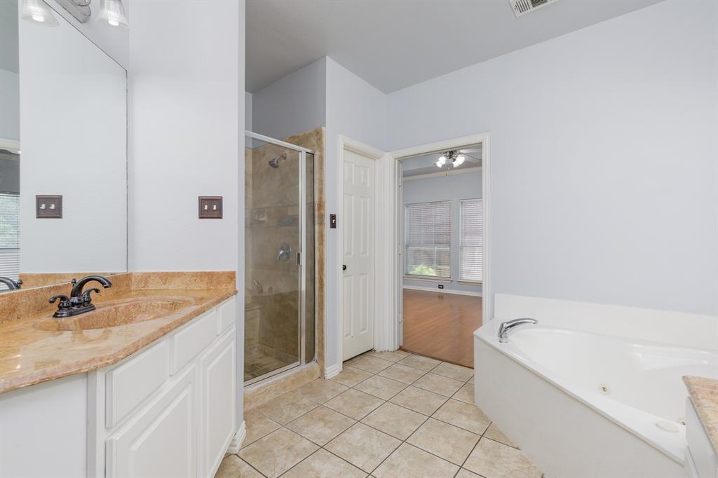 1913 Abilene Way Property Photo 19