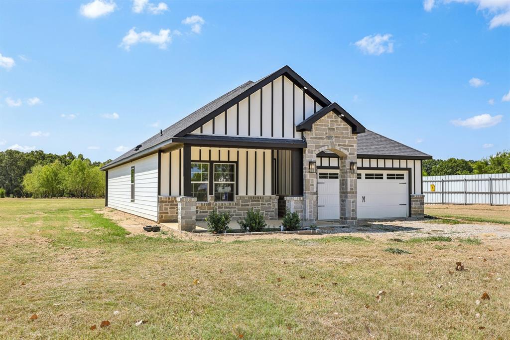 592 Vz County Road 2430 Property Photo 1