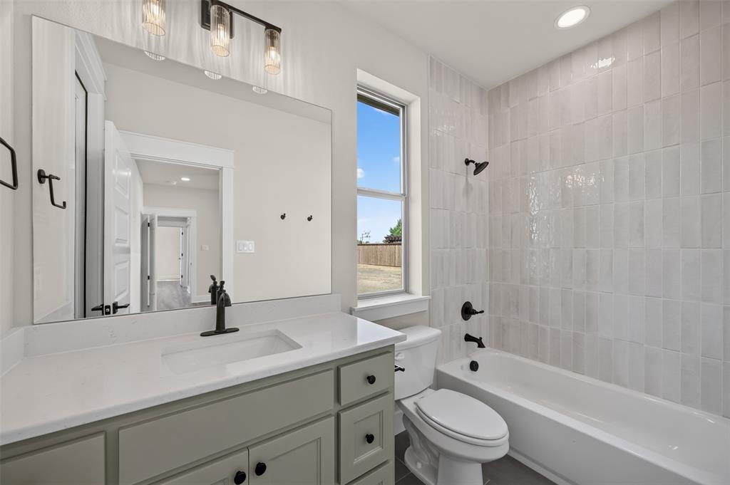 181 Chisholm Trail Property Photo 27