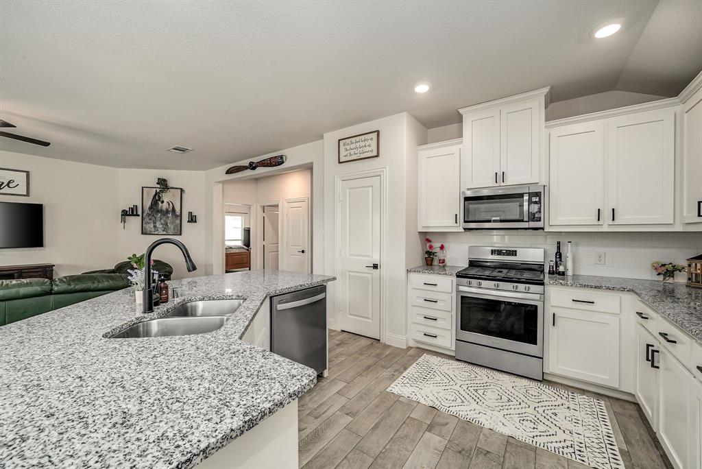 1528 Grassy Knoll Trail Property Photo 12