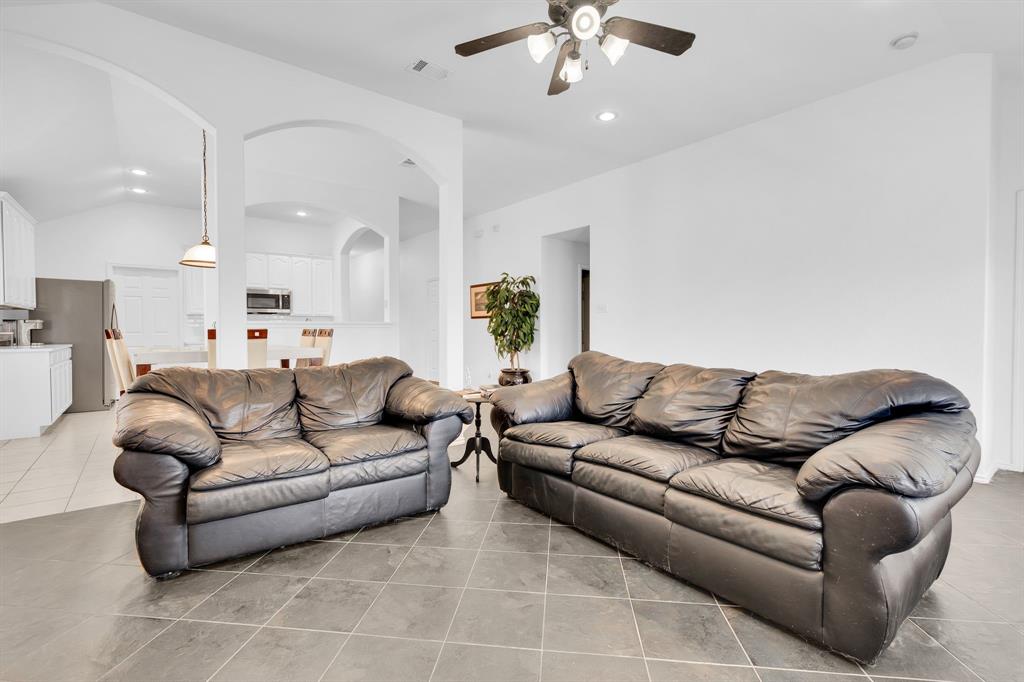 3908 Cloud Cover Road Property Photo 13