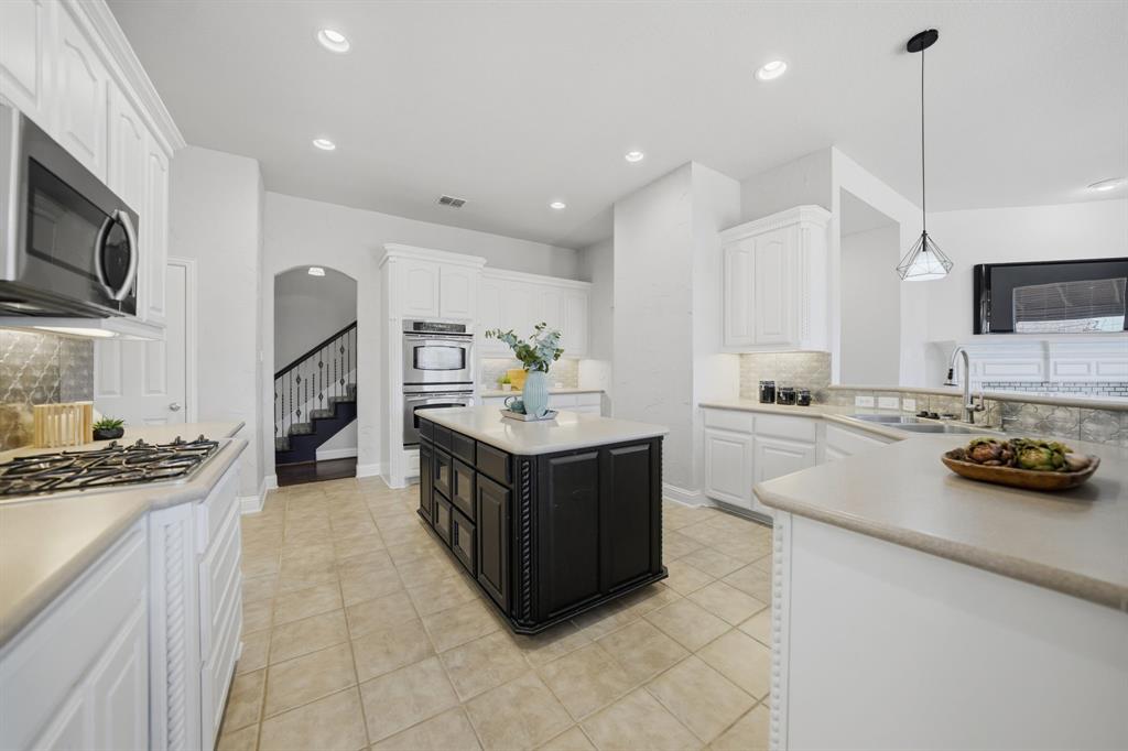 3475 Pilgrim Drive Property Photo 2