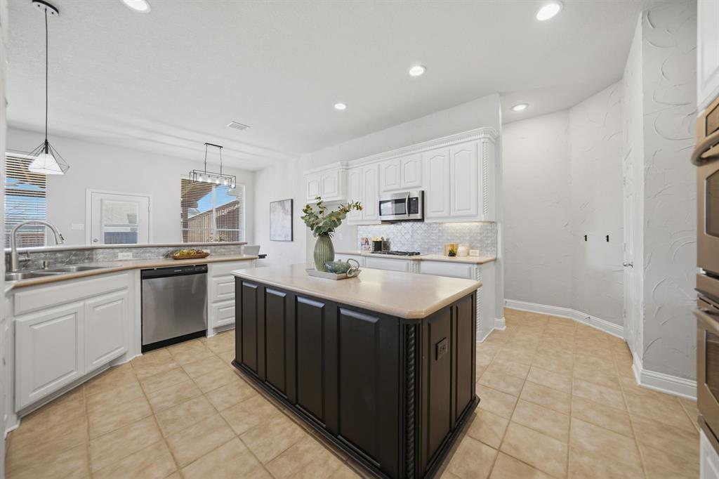3475 Pilgrim Drive Property Photo 13