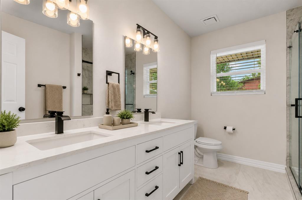 1212 Stevens Ridge Drive Property Photo 10