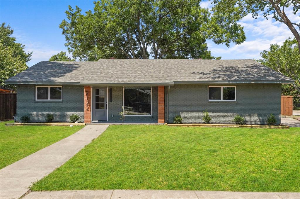 2122 Lemart Street