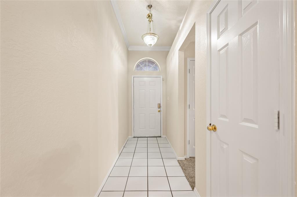 3321 Harbourtown Drive Property Photo 6