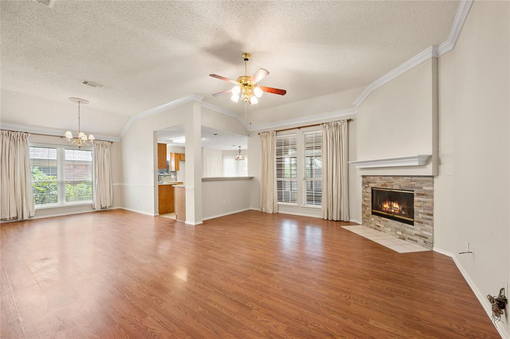 3321 Harbourtown Drive Property Photo 8