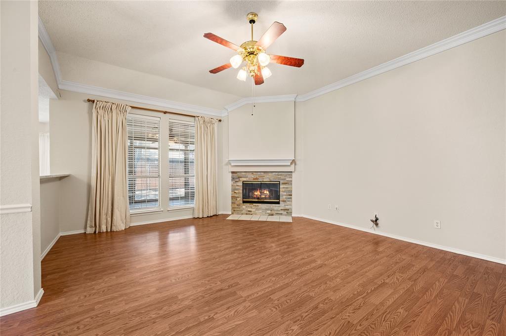 3321 Harbourtown Drive Property Photo 9