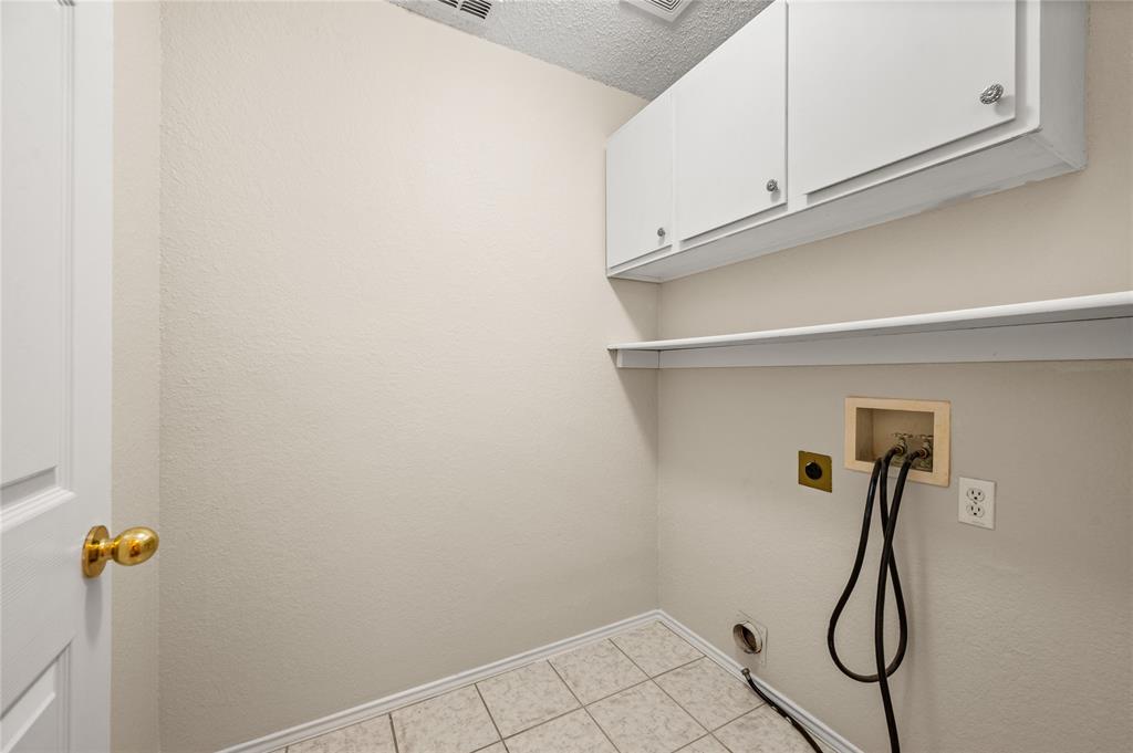 3321 Harbourtown Drive Property Photo 21