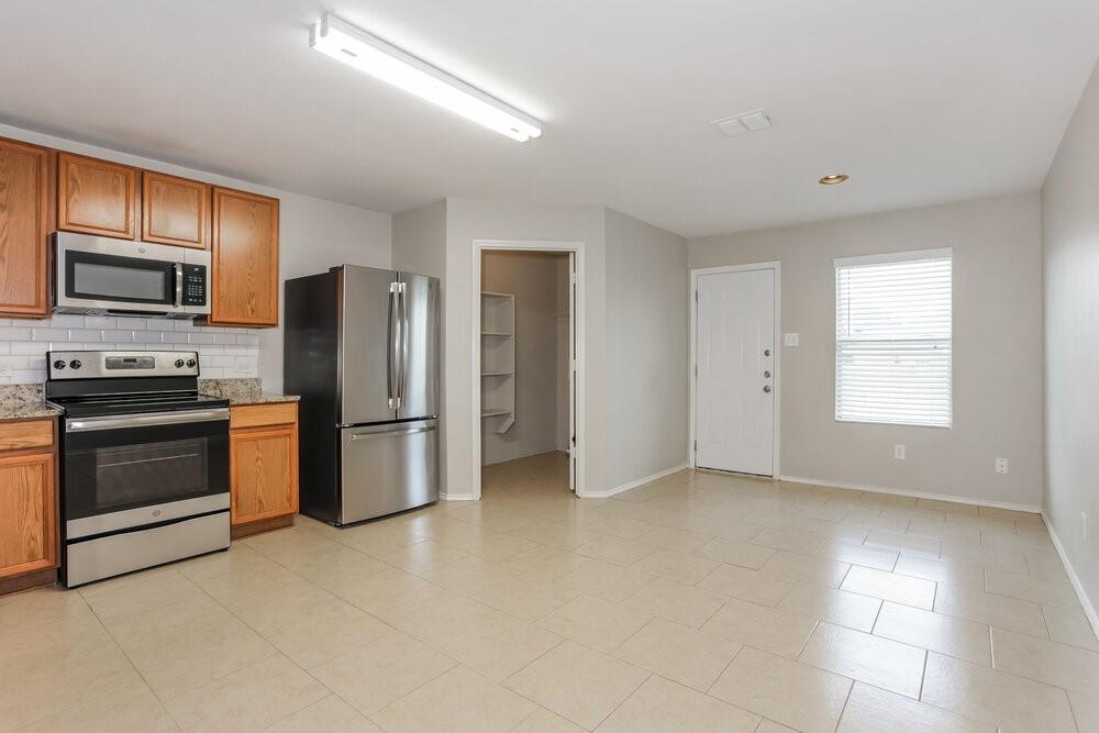 Address Unavailable Property Photo 6