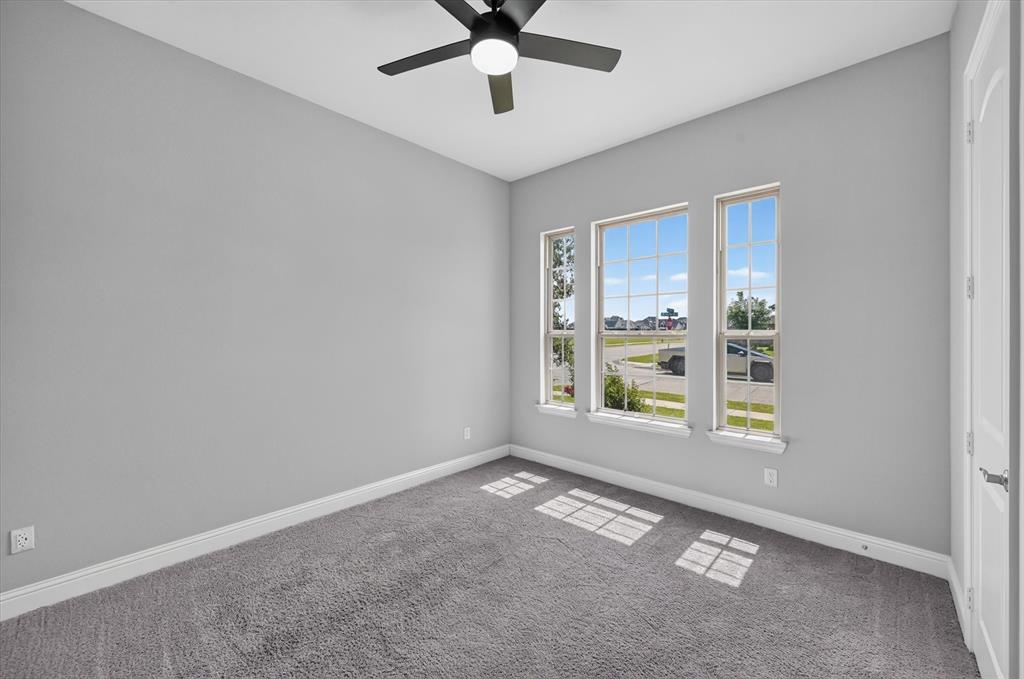 112 Big Bend Drive Property Photo 12