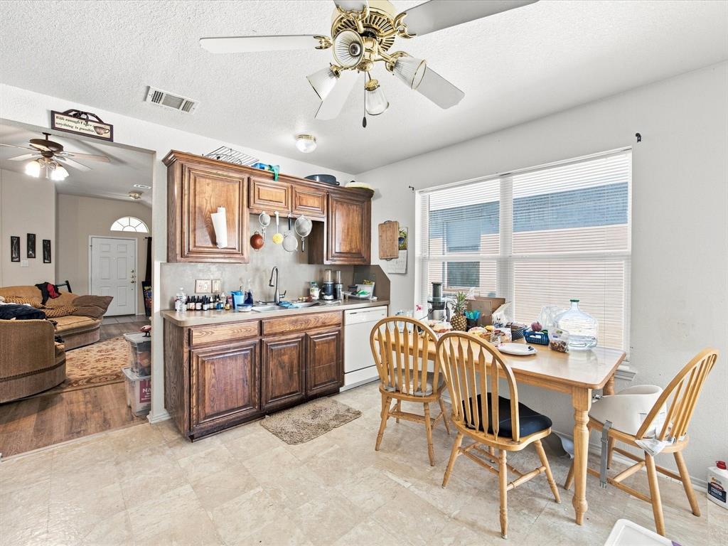1011 Cruise Street Property Photo 16