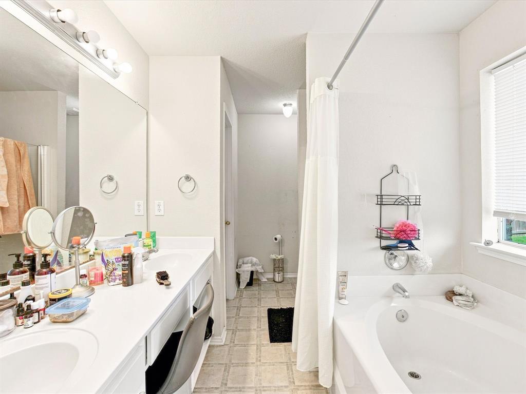 1011 Cruise Street Property Photo 20