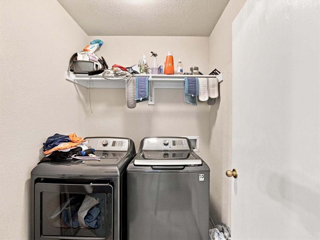 1011 Cruise Street Property Photo 29