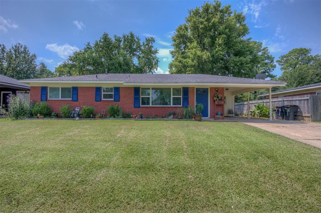 2612 Douglas Drive Property Photo 1