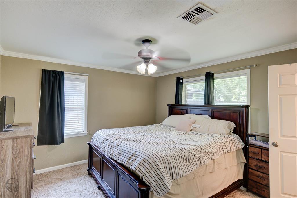 2612 Douglas Drive Property Photo 12
