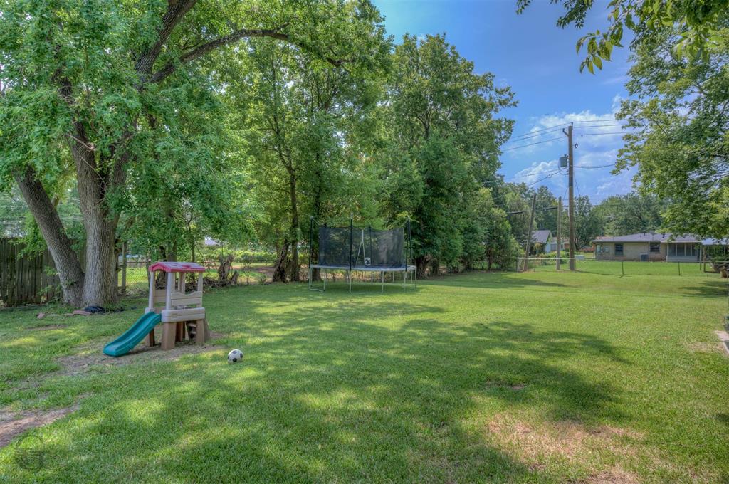 2612 Douglas Drive Property Photo 19