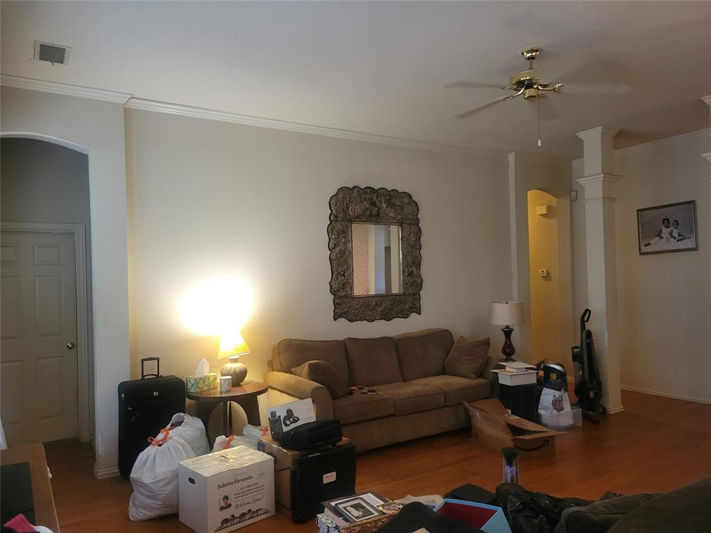 1817 Parkwood Drive Property Photo 6