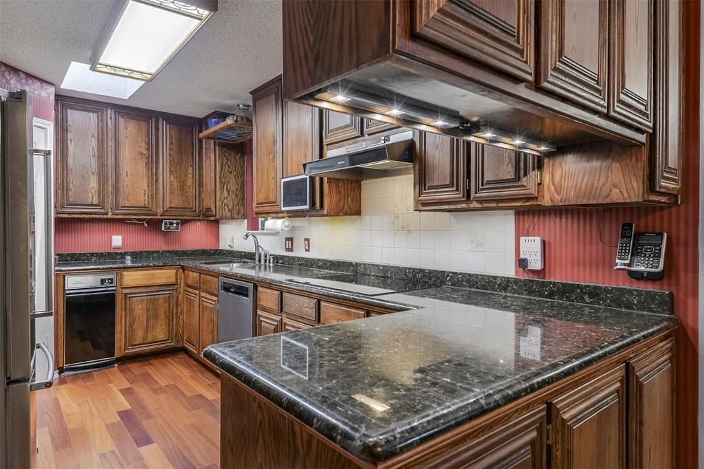 4908 Arborgate Drive Property Photo 3