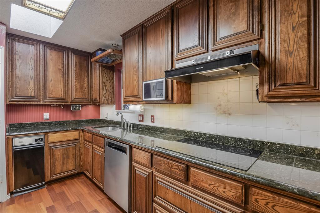 4908 Arborgate Drive Property Photo 4