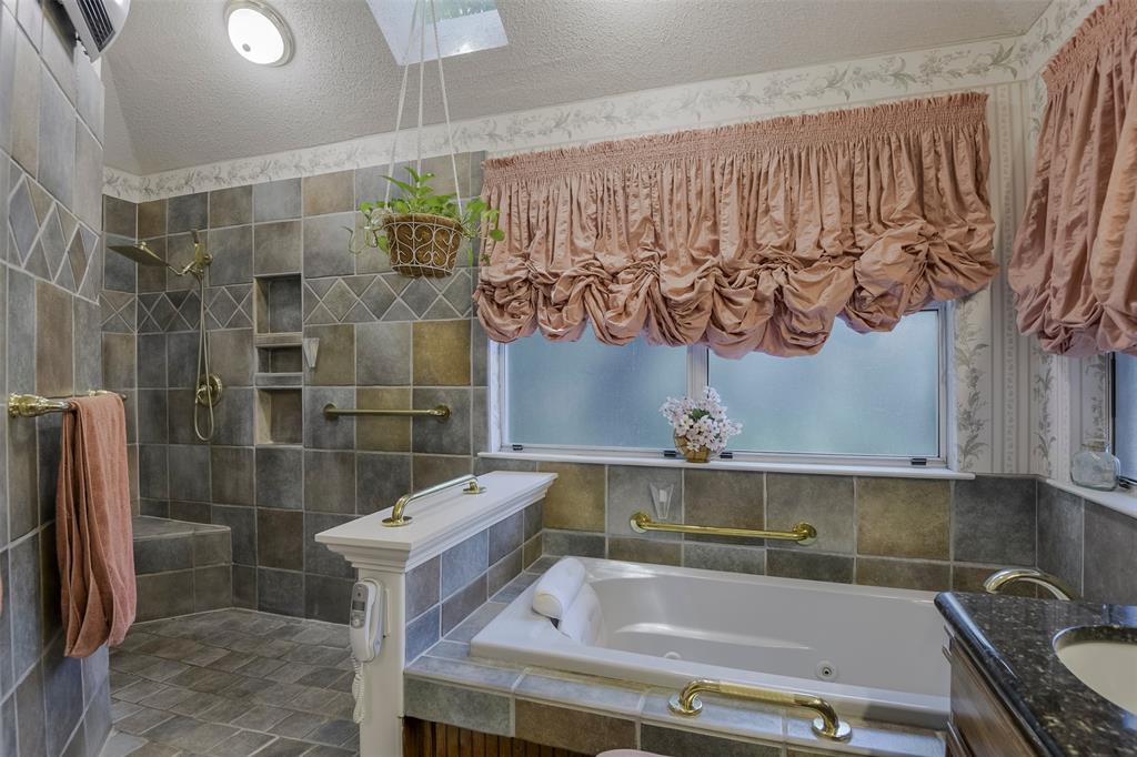 4908 Arborgate Drive Property Photo 17