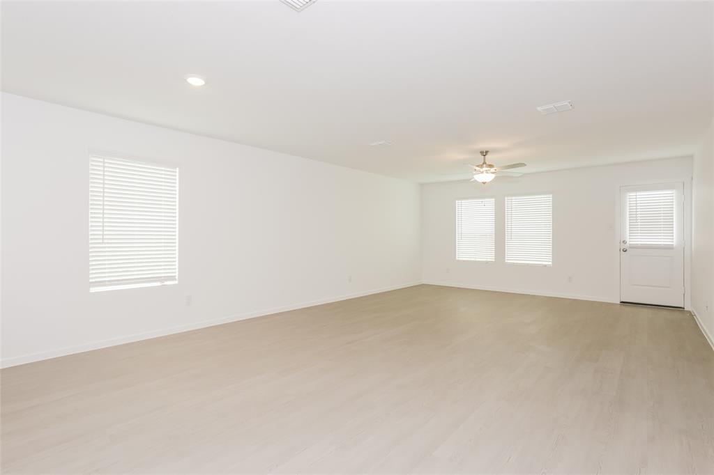 1309 Buckaroo Boulevard Property Photo 9