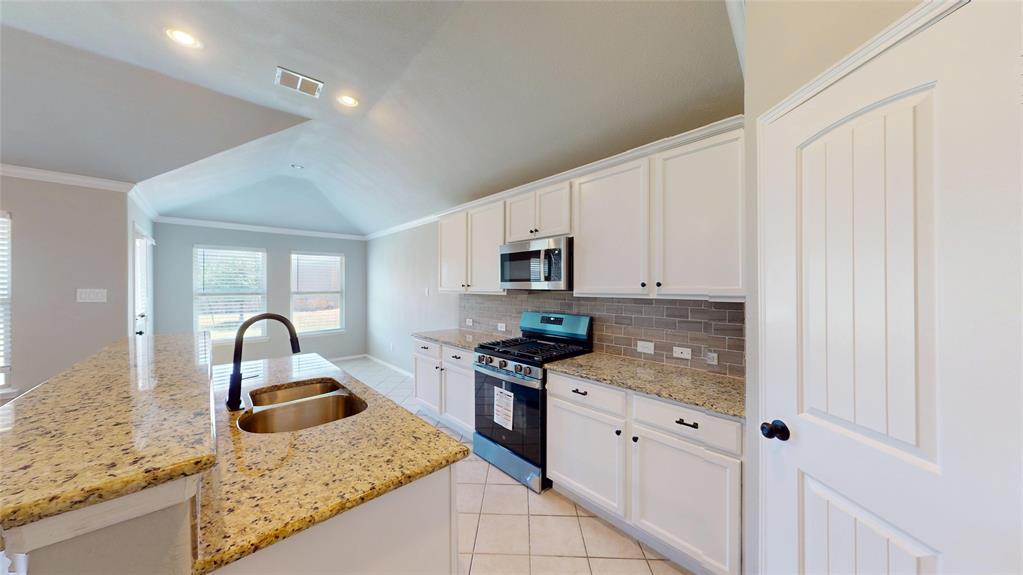 344 Coral Vine Lane Property Photo 9