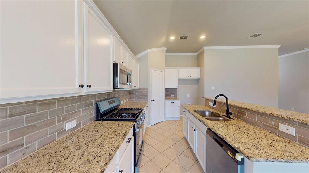 344 Coral Vine Lane Property Photo 10