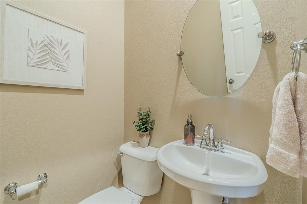 6050 Portrush Drive Property Photo 11