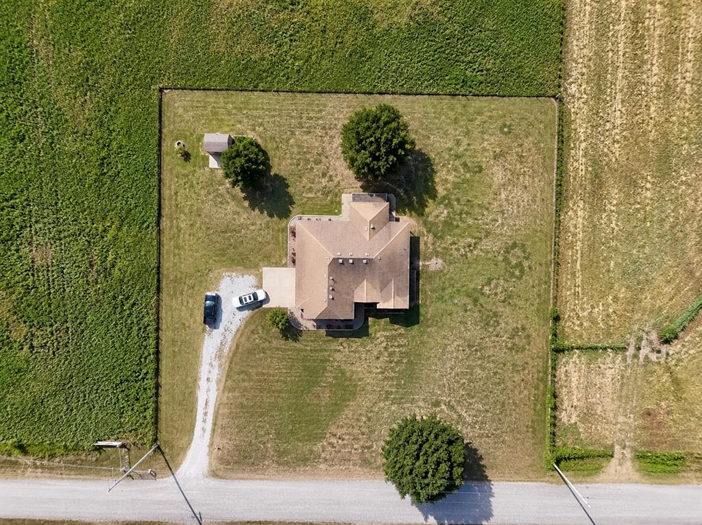 639 County Road 4850 Property Photo 4