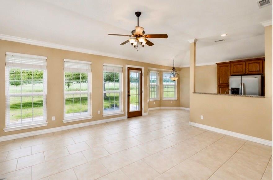 639 County Road 4850 Property Photo 11