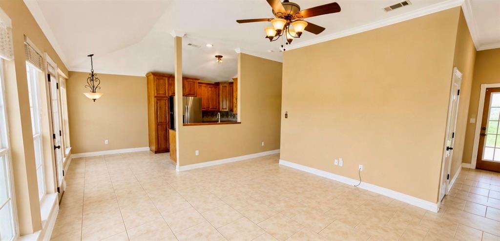 639 County Road 4850 Property Photo 12