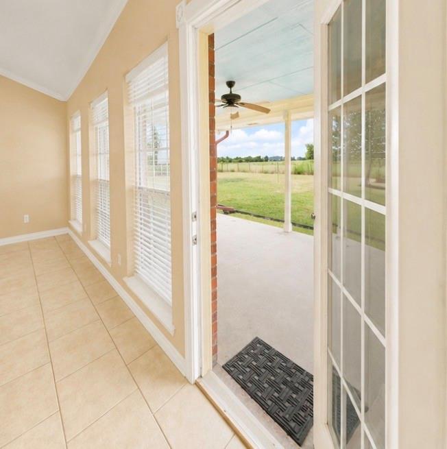 639 County Road 4850 Property Photo 14