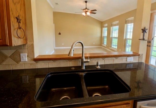 639 County Road 4850 Property Photo 17