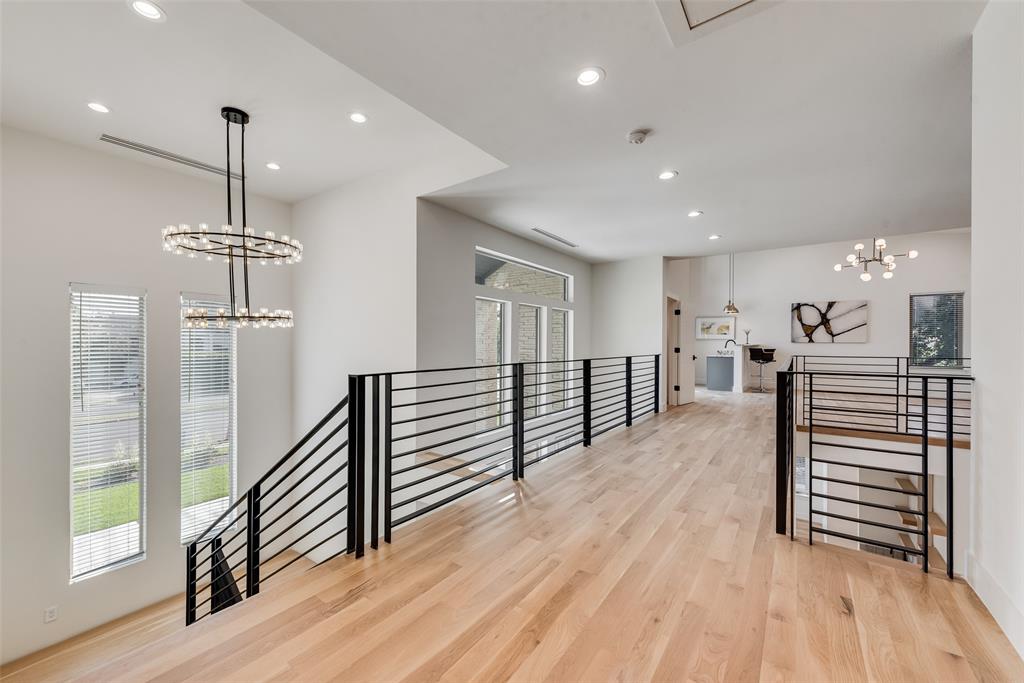 6411 Royal Lane Property Photo 19