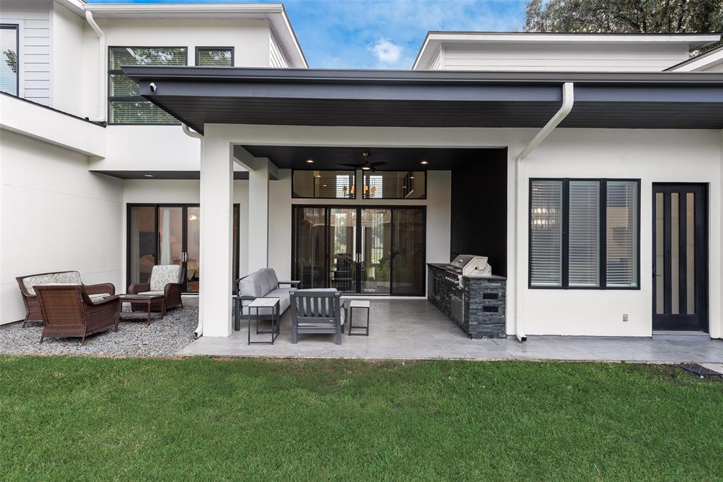 6411 Royal Lane Property Photo 33