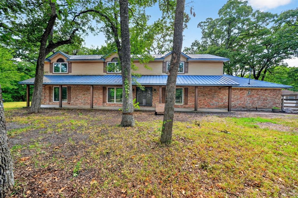 10504 County Road 2450 Property Photo 2