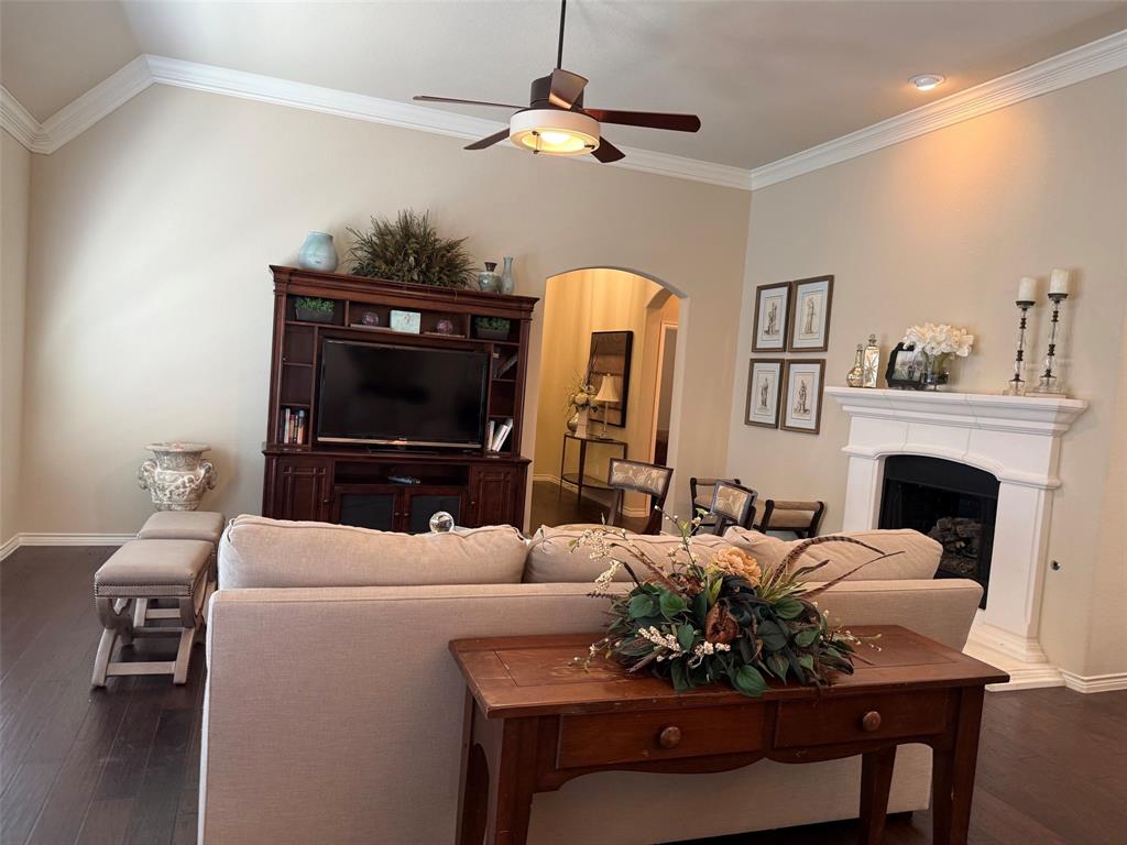 9724 Bell Rock Road Property Photo 5
